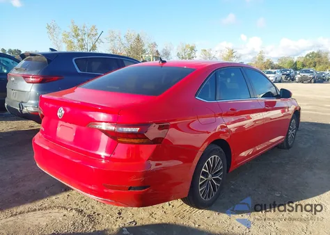 2019 Volkswagen Jetta 1.4T Sel z USA, uszkodzony, nr VIN 3VWE57BU5KM079548